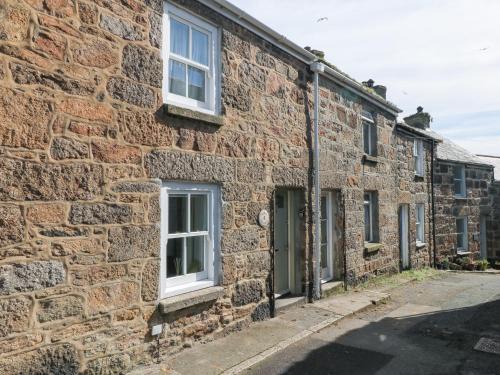 Mousehole House | Mural Cottage