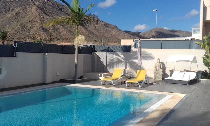 Los Puertos Ski Chalet | Murcia: Luxury Penthouse Apartment Independent Modern Design and Ocean Views!
