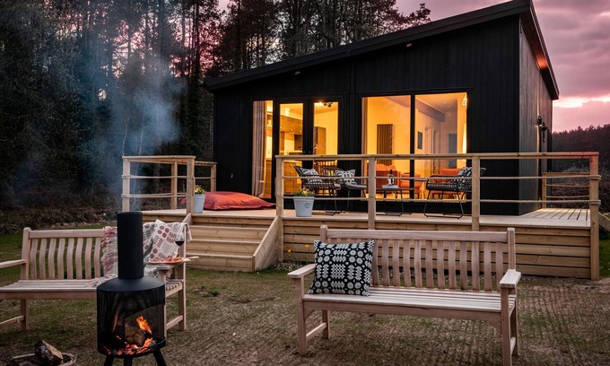 Dwyran Cottage | Murmur y Coed