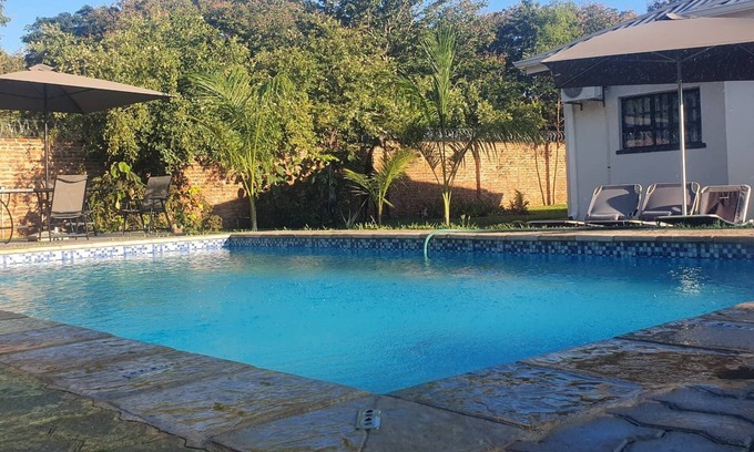 Victoria Falls Cabin | Murugare Lodge
