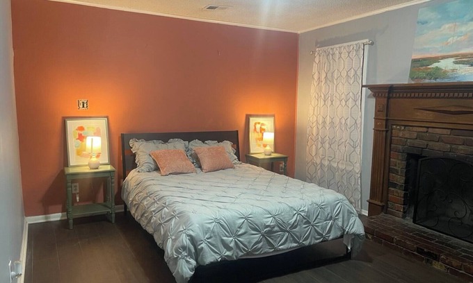 Whitehaven House | +Music City Home near Airport!+