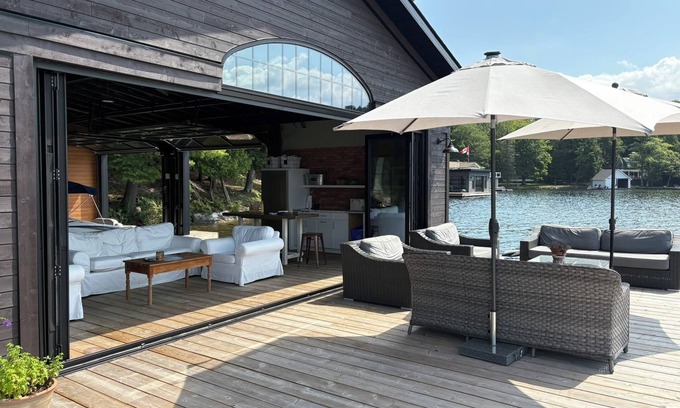 Muskoka Lakes Cottage | Muskoka All-Season Lake Rosseau Family Cottage – Port Carling
