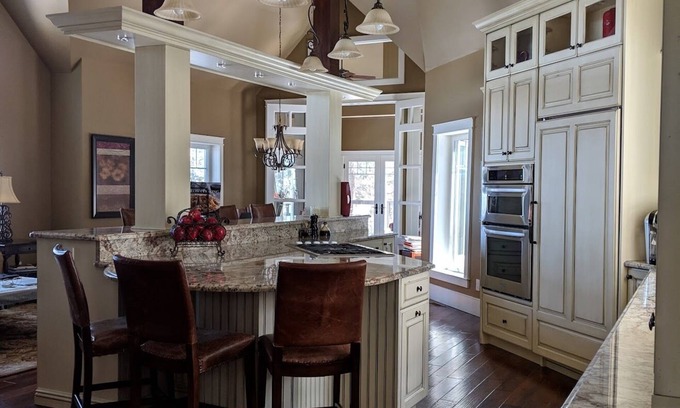 Huntsville House | Muskoka Luxury Residence in Huntsville