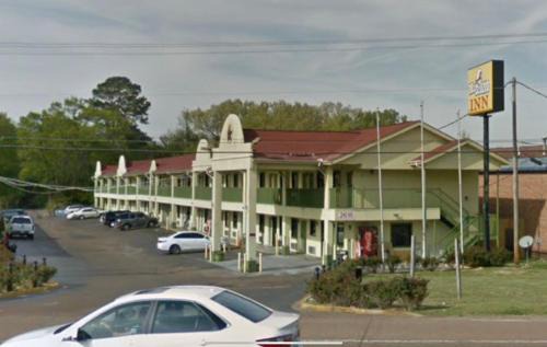 Jackson Hotel | Mustang inn
