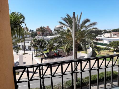 Roquetas de Mar Apartment | Muy buena ubicación, cerca de la playa y céntrico.