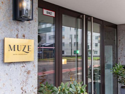 Stadtbezirke 01 Hotel | MUZE Hotel Dusseldorf - Handwritten Collection
