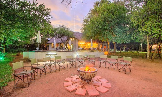 Marloth Park Cabin | Mvuradona Safari Lodge