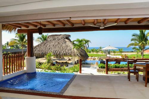 Ixtapa - Zihuatanejo Apartment | El Secreto Residencial