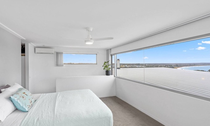 Red Head House | My Seascape - Extensive north facing beach and ocean views