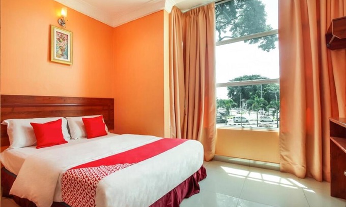 Kampung Kuchai Hotel | My Town Hotel
