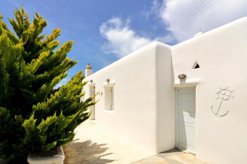 Ano Mera Apartment | Mykonos relaxing apartment with free parking