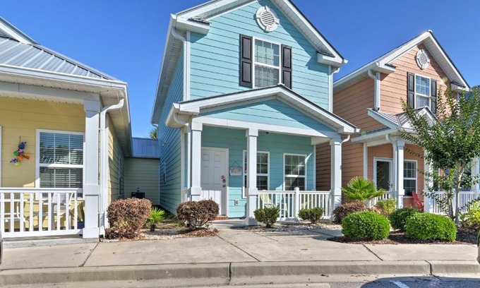 Myrtle Beach House | Myrtle Beach Cottage with Pool, Walk to Ocean!