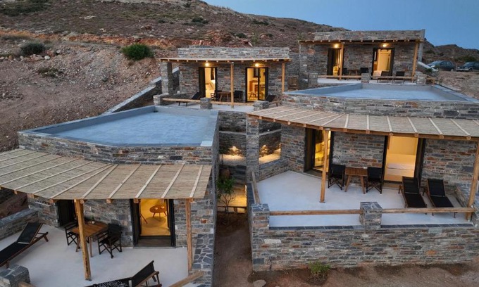 Karystos House | MYRTOS