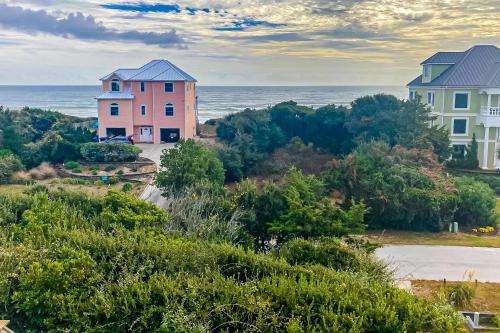 Emerald Isle House | Mystic Heights
