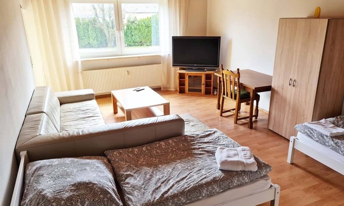 Petersaurach Apartment | Nü04 - Ferienwohnung mit Garten in Langenloh bei Nürnberg, 85qm, 3 Zimmer, Max. 6 Personen