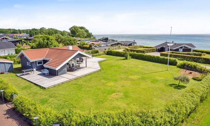 Horsens House | "Nahele" - 150m from the sea by Interhome