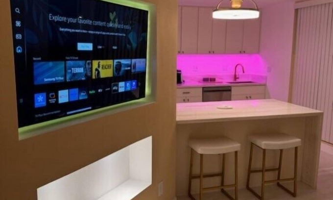El Mirador Condo | Naked Getaway 1 Bedroom 1 Bath