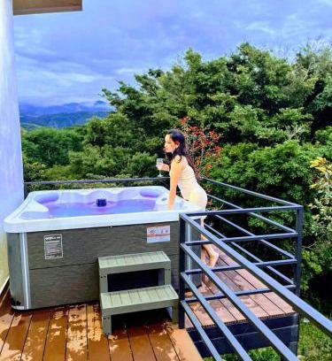 La Lindora House | Nambí Monteverde