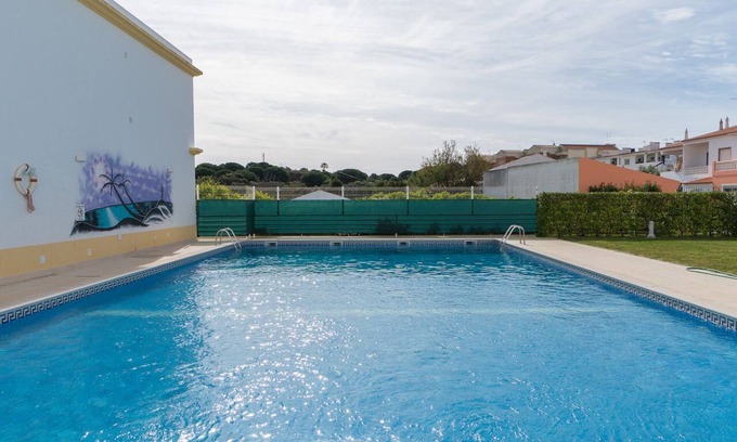 Alfa-Mar Apartment | Nance Red Apartment, Pool, Wifi