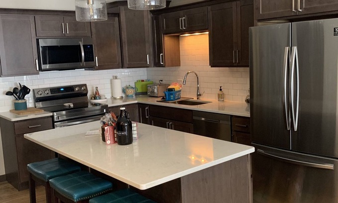 Altoona House | Nanny's Gem! NEW two bedroom home