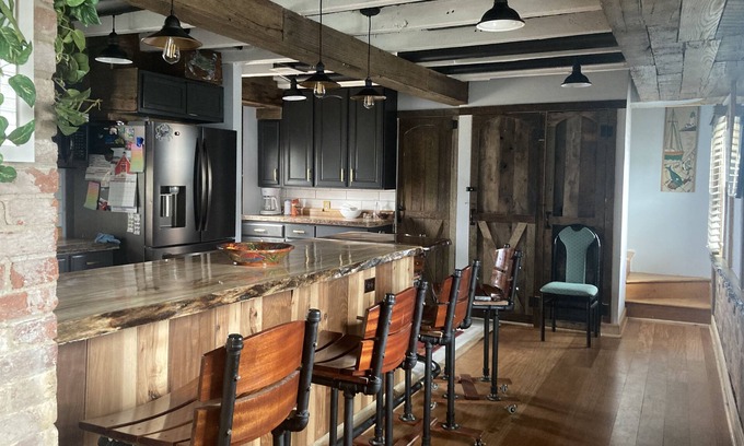 Vienna House | Nanticoke River Retreat