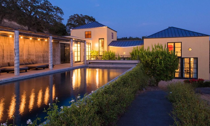 Napa County Villa | Napa Valley Getaway Filled with Art & Light
