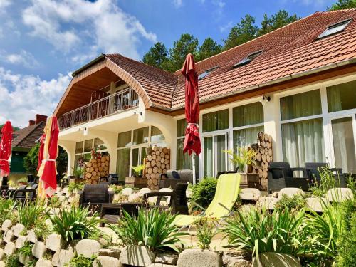 Orfu House | Napkelte Vendégház