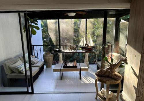 Central Naples Apartment | Naples Luxury Condo, Pool, Tennis, Minutes from the Beach
