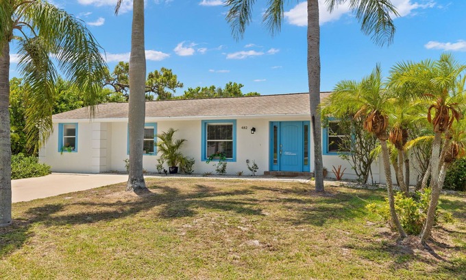Connors House | Naples Park - Pool home, walking distance to the beach, on the canal, pets ok!
