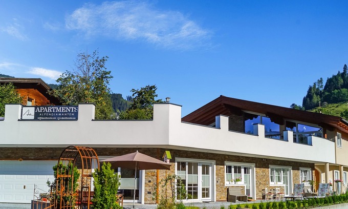 Goldegg Apartment | Natural jewel in Salzburger Land - alpine-modern apartments - idyllic location