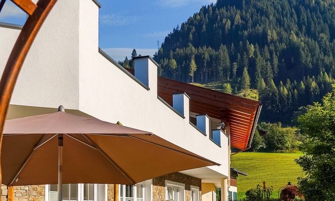 Goldegg Apartment | Natural jewel in the Salzburg region - modern alpine apartments - idyllic location