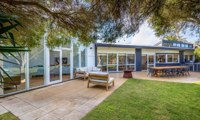 Blairgowrie House | Naturally Blairgowrie - check out 5pm Sunday