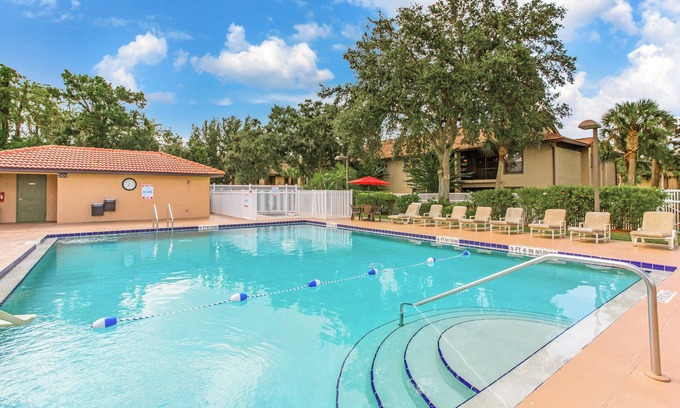 Solivita Hotel | Nature Escape! Kitchen, Pool, Parking, Close to Warbird Air Museum