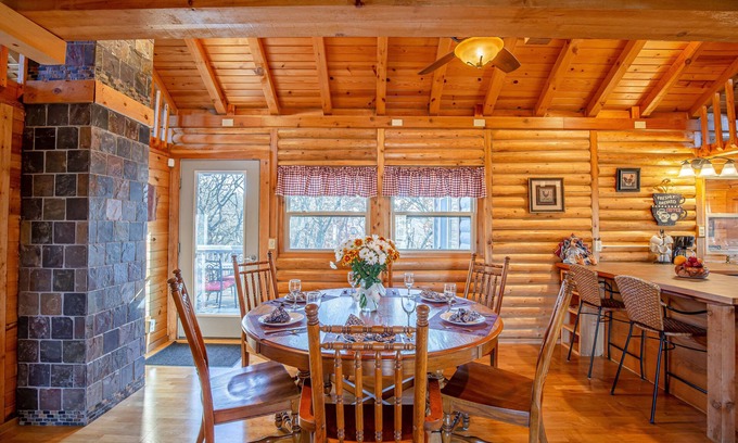Blanchardville House | Nature Lover's Paradise In The Driftless Area Of Southern Wisconsin, USA.