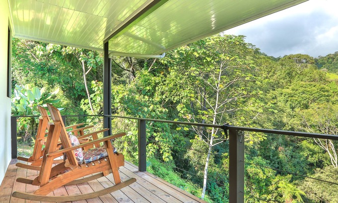 Ballena Bed & Breakfast | Nature's Edge Boutique Hotel