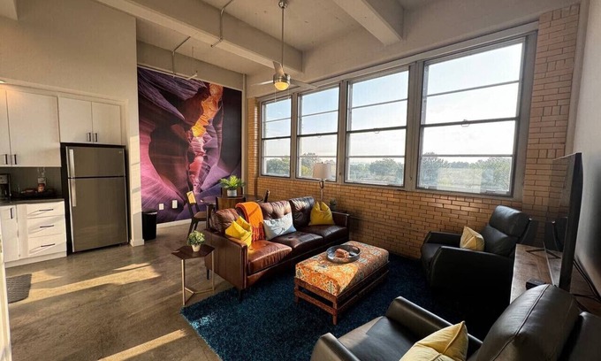 South Richmond Apartment | Nature’s Passage - 2bd/2ba