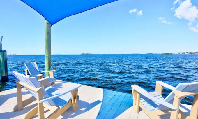 Dunedin Condo | Nautical Landings West close to Honeymoon Island and dock access!