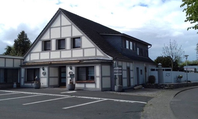 Berensch House | Nautik Comfortable holiday residence