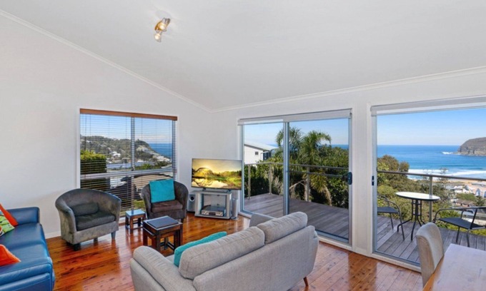 Copacabana House | Nautilus - Beach Plus Pool