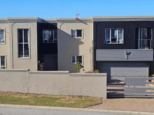 Bluewater Bay Apartment | Nautilus Sands