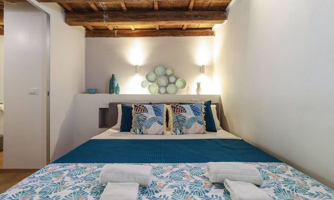 Navigli Apartment | Navigli Canals loft - walking distance DUOMO and BOCCONI