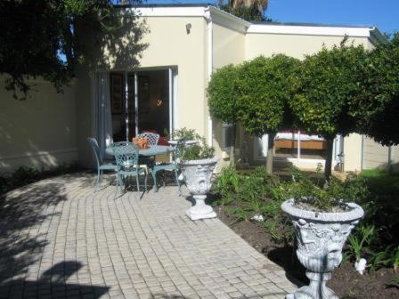 Constantia House | Navona Constantia Guest Cottage