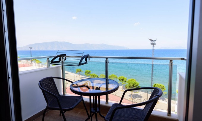 Vlore Hotel | Navy Hotel