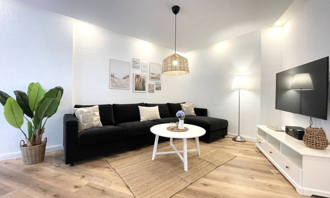 Sahlenburg Apartment | NB 5 - Strandnahe Ferienwohnung mit Sauna und Whirlpool-badewanne - Haus Nordseebrandung