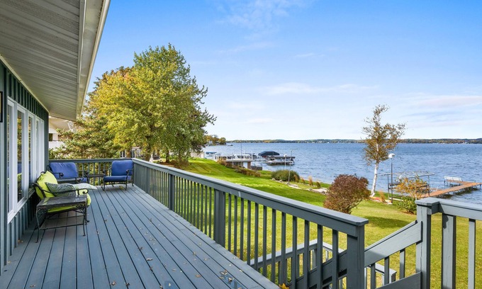 Markesan House | Near Blackbird Point with Calm, deep water