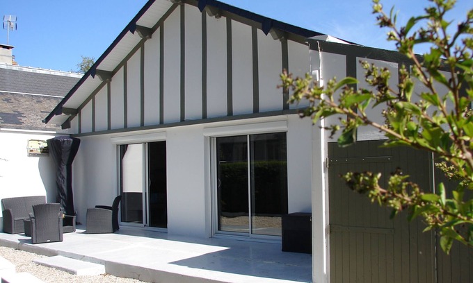 Benerville-sur-Mer House | Near Deauville, House with garden, 300m from the beach, ideal for families