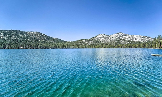 Donner Lake Woods Cabin | Near Lake: Cabin w/Fire Pit & Grill in Truckee!