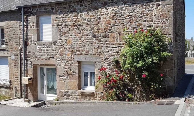 Roz-sur-Couesnon House | Near Mont saint michel