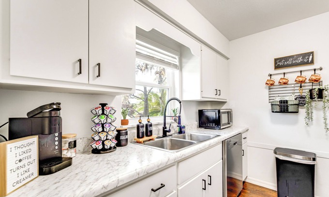 Ocala Apartment | Near Silver Springs Park w/Patio: Ocala Retreat