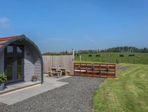 Rhosgoch House | Nebo Pod